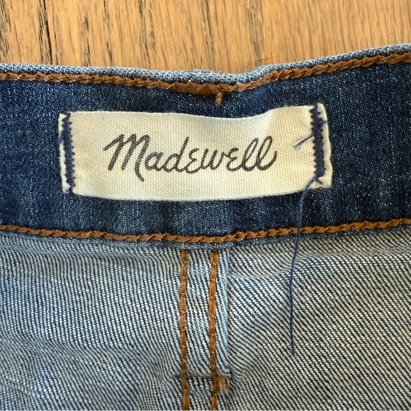 Madewell Women’s High Rise Button Front Denim Shorts Size 26 - Picture 8 of 9
